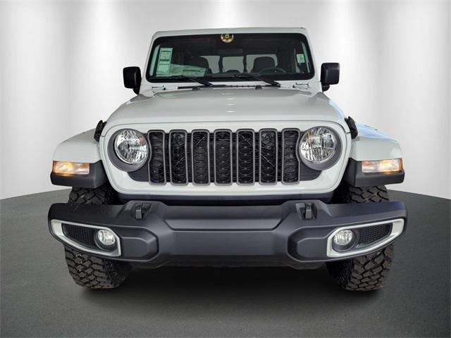 2025 Jeep Gladiator GLADIATOR HIGH TIDE 4X4