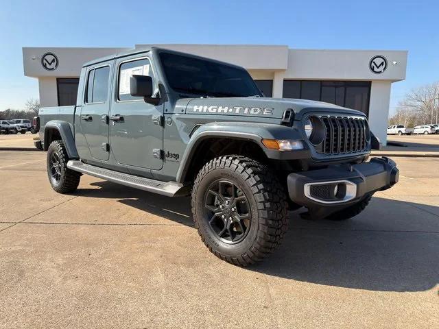 2025 Jeep Gladiator GLADIATOR HIGH TIDE 4X4