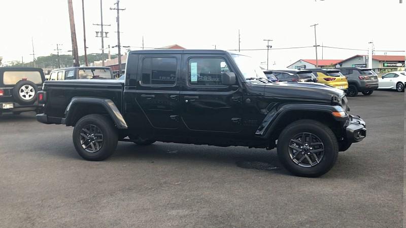 2025 Jeep Gladiator GLADIATOR SPORT S 4X4 2025 Jeep Gladiator GLADIATOR SPORT S 4X4