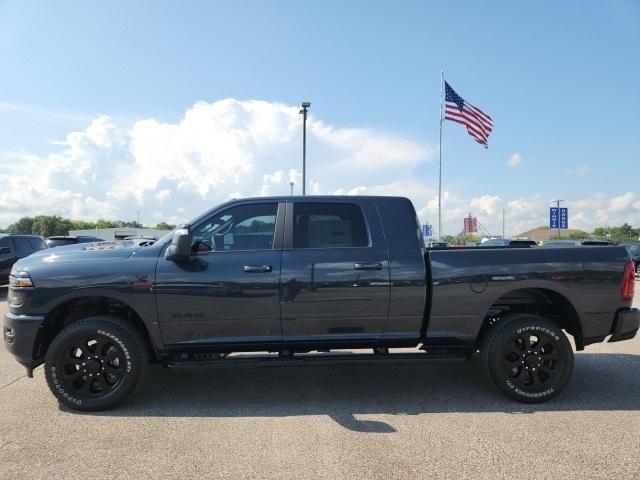 2025 RAM Ram 2500 RAM 2500 LARAMIE MEGA CAB 4X4 64 BOX