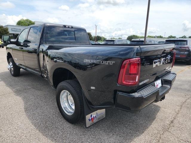 2026 RAM Ram 3500 RAM 3500 LARAMIE CREW CAB 4X4 8 BOX