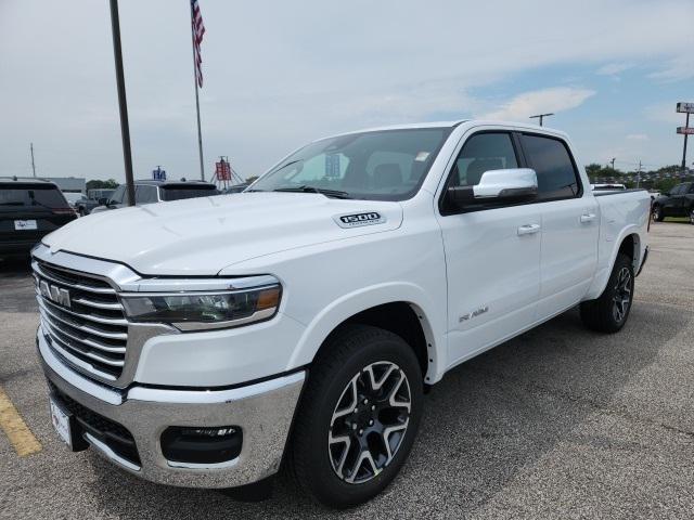 2026 RAM Ram 1500 RAM 1500 LARAMIE CREW CAB 4X2 57 BOX
