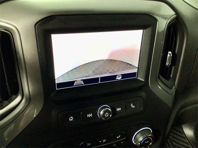 2023 Chevrolet Silverado 1500 4WD Crew Cab Short Bed Custom 2023 Chevrolet Silverado 1500 4WD Crew Cab Short Bed Custom