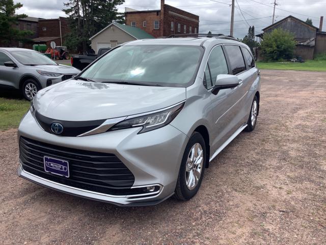 2023 Toyota Sienna XLE 2023 Toyota Sienna XLE