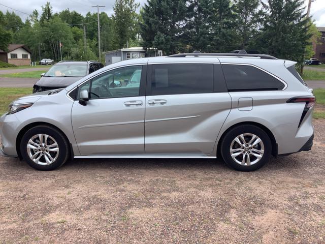 2023 Toyota Sienna XLE 2023 Toyota Sienna XLE