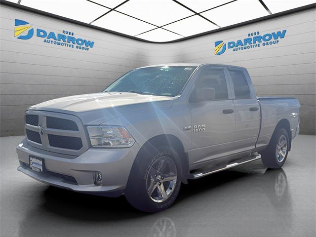 2017 RAM 1500 Express Quad Cab 4x4 64 Box