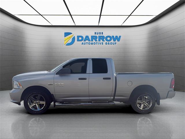 2017 RAM 1500 Express Quad Cab 4x4 64 Box