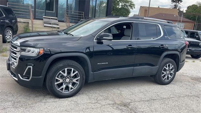 2023 GMC Acadia AWD SLT