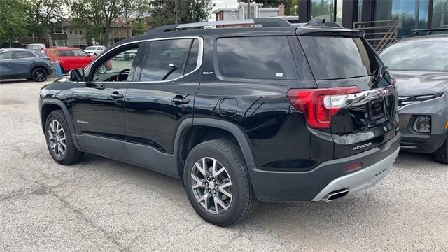 2023 GMC Acadia AWD SLT