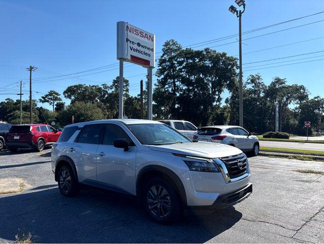 2024 Nissan Pathfinder S 4WD