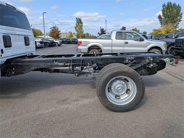2026 RAM Ram 5500 Chassis Cab RAM 5500 TRADESMAN CHASSIS CREW CAB 4X4 84 CA 2026 RAM Ram 5500 Chassis Cab RAM 5500 TRADESMAN CHASSIS CREW CAB 4X4 84 CA