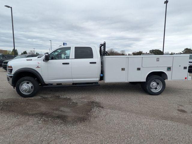 2026 RAM Ram 5500 Chassis Cab RAM 5500 TRADESMAN CHASSIS CREW CAB 4X4 84 CA