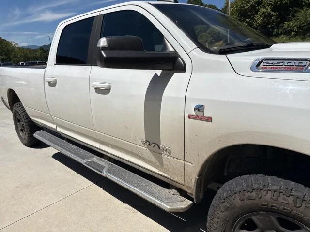 2021 RAM 2500 Big Horn Crew Cab 4x4 8 Box