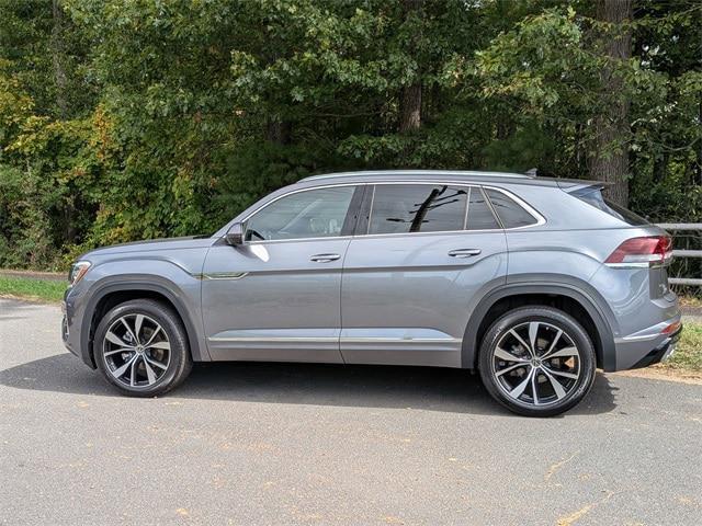 2025 Volkswagen Atlas Cross Sport 2.0T SEL Premium R-Line