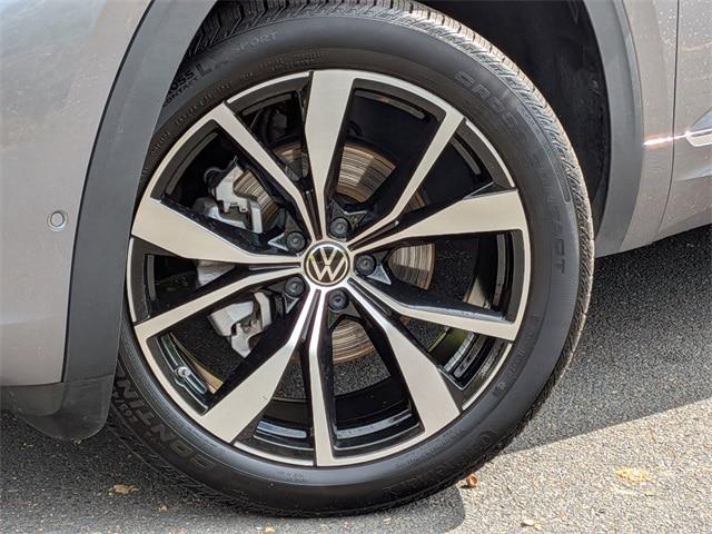 2025 Volkswagen Atlas Cross Sport 2.0T SEL Premium R-Line