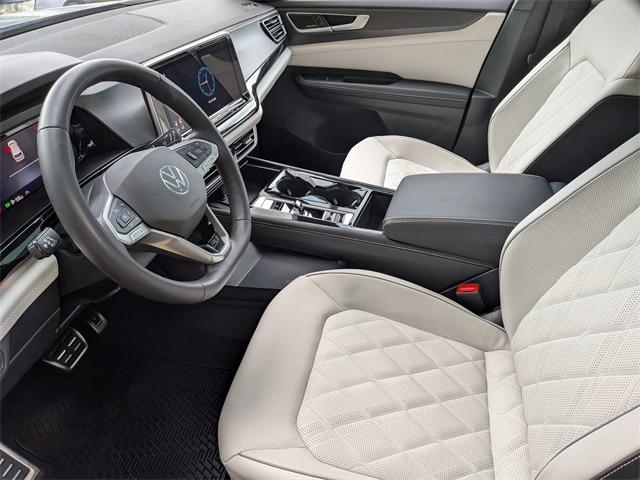 2025 Volkswagen Atlas Cross Sport 2.0T SEL Premium R-Line