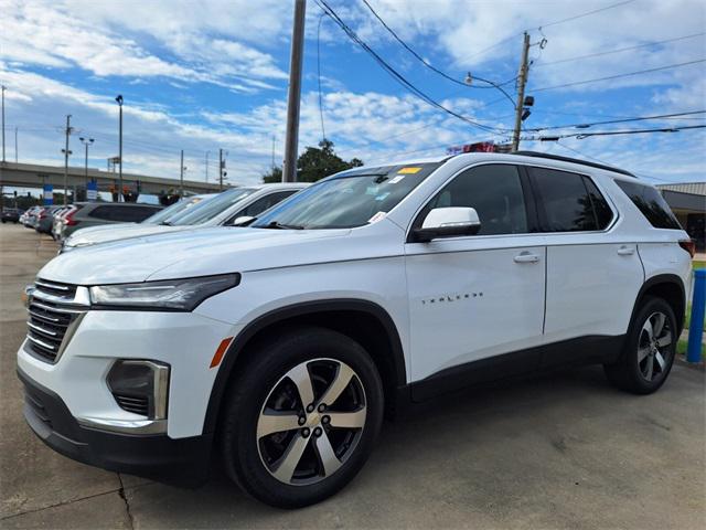 2022 Chevrolet Traverse FWD LT Leather