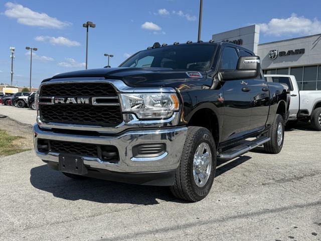 2024 RAM 2500 Tradesman Crew Cab 4x4 64 Box 2024 RAM 2500 Tradesman Crew Cab 4x4 64 Box