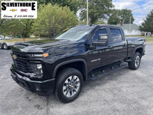 2024 Chevrolet Silverado 2500HD 4WD Crew Cab Standard Bed Custom