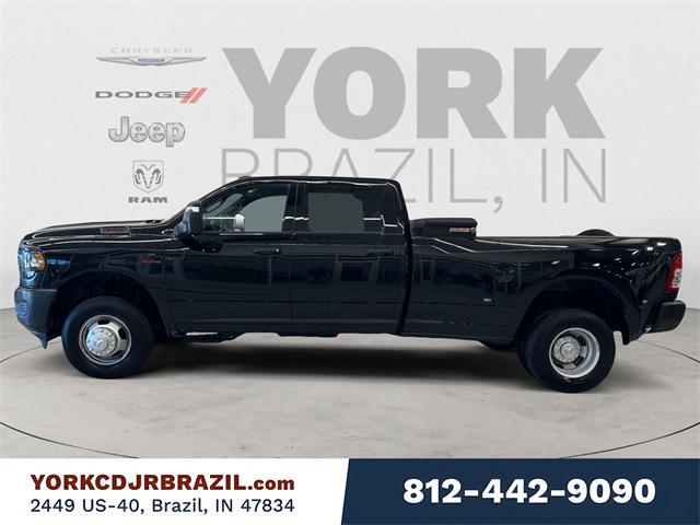 2024 RAM 3500 Tradesman Crew Cab 4x4 8 Box