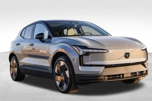 2025 Volvo EX30 Ultra Twin Motor Performance, Fully electric