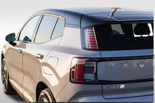 2025 Volvo EX30 Ultra Twin Motor Performance, Fully electric
