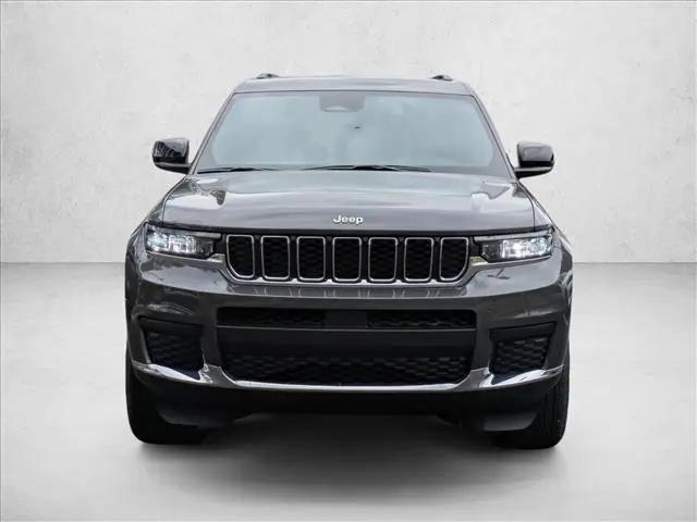 2025 Jeep Grand Cherokee L Laredo 4x2