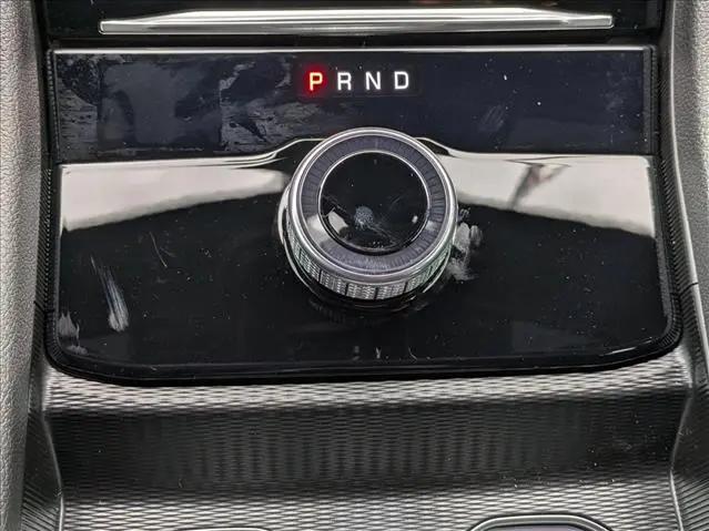 2025 Jeep Grand Cherokee L Laredo 4x2