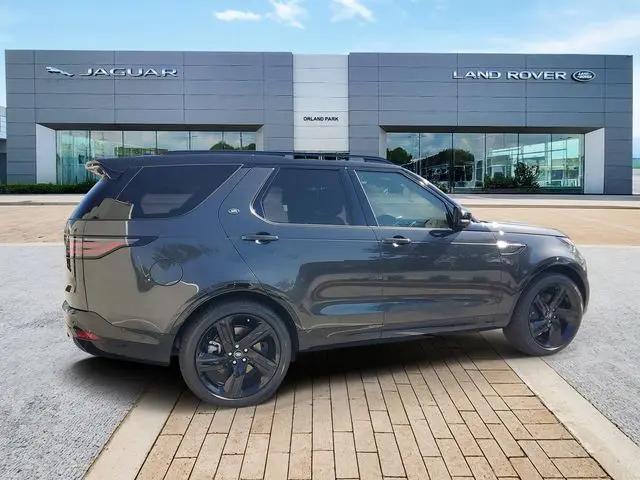 2025 Land Rover Discovery P360 Dynamic SE