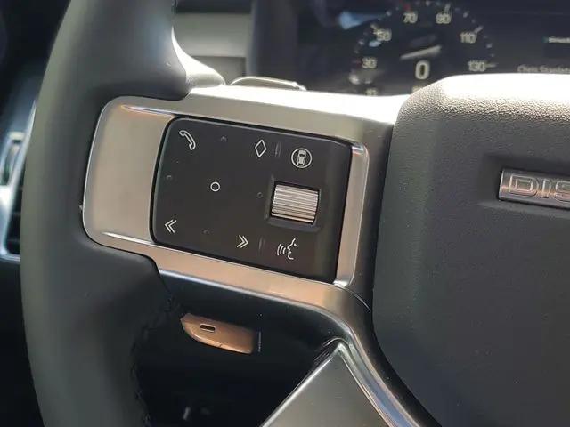 2025 Land Rover Discovery P360 Dynamic SE