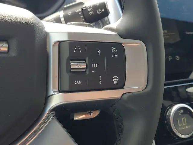 2025 Land Rover Discovery P360 Dynamic SE