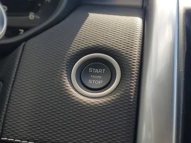2025 Land Rover Discovery P360 Dynamic SE