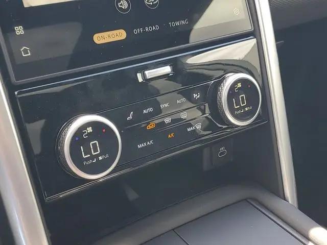 2025 Land Rover Discovery P360 Dynamic SE