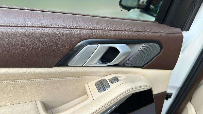 2019 BMW X7 xDrive40i