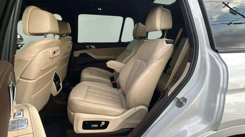 2019 BMW X7 xDrive40i