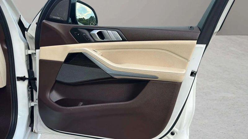 2019 BMW X7 xDrive40i