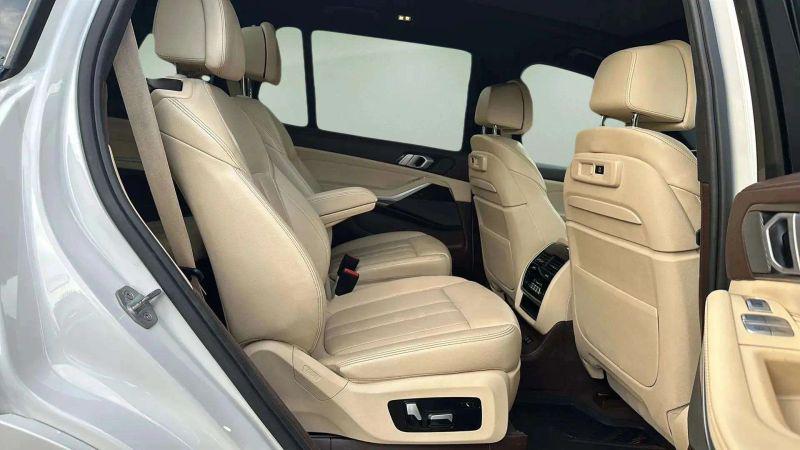 2019 BMW X7 xDrive40i