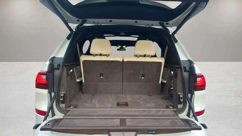 2019 BMW X7 xDrive40i
