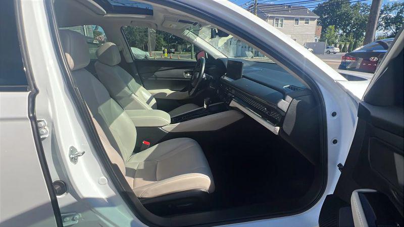2023 Honda Accord Hybrid Touring