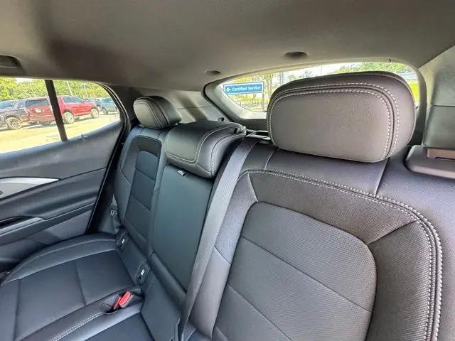 2025 Chevrolet Equinox LT 2