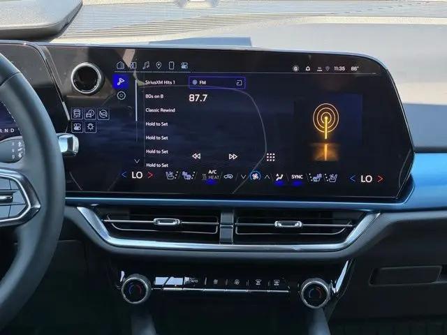2025 Chevrolet Equinox LT 2