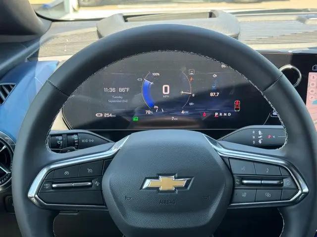 2025 Chevrolet Equinox LT 2