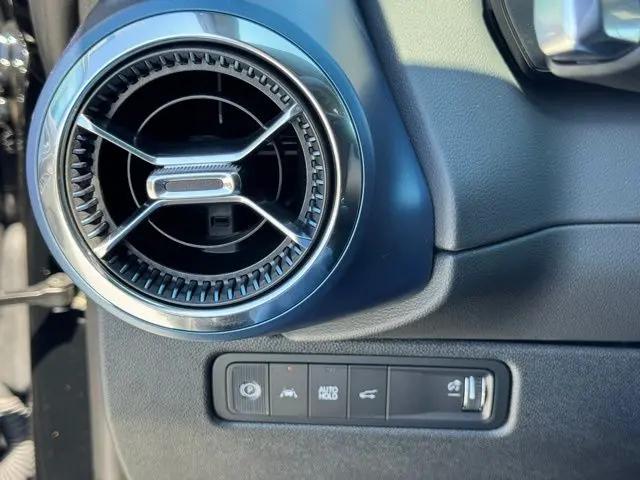 2025 Chevrolet Equinox LT 2