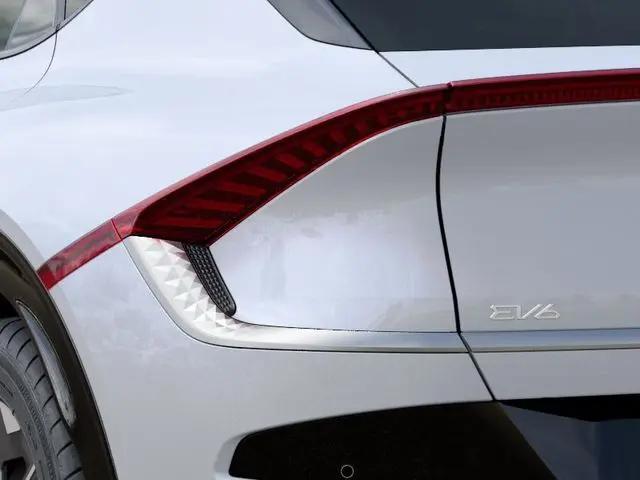 2025 Kia EV6 Light Long Range