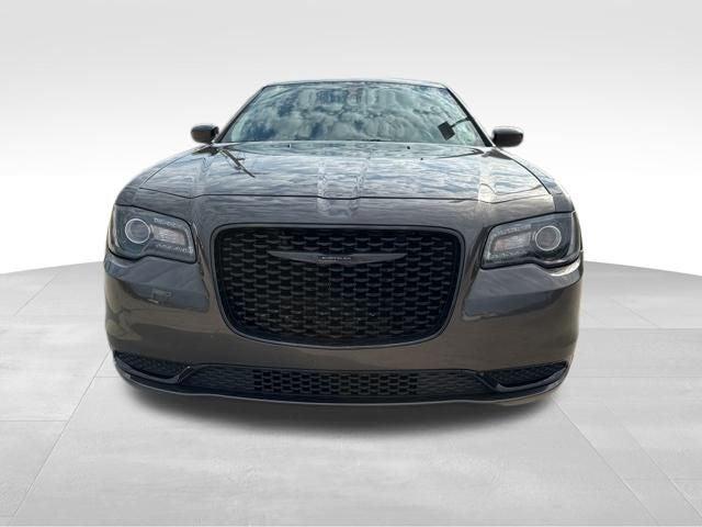 2023 Chrysler 300 Touring