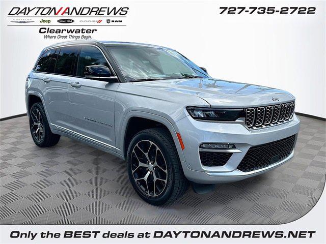 2022 Jeep Grand Cherokee Summit Reserve 4x4 2022 Jeep Grand Cherokee Summit Reserve 4x4