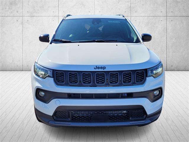 2025 Jeep Compass COMPASS LATITUDE 4X4