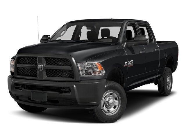 2017 RAM 2500 Tradesman Crew Cab 4x4 64 Box