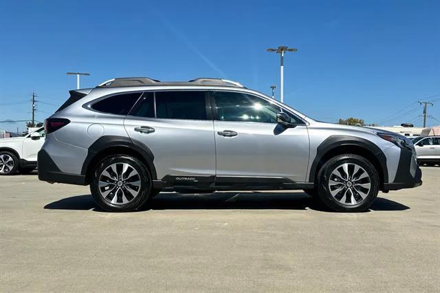 2023 Subaru Outback Touring XT