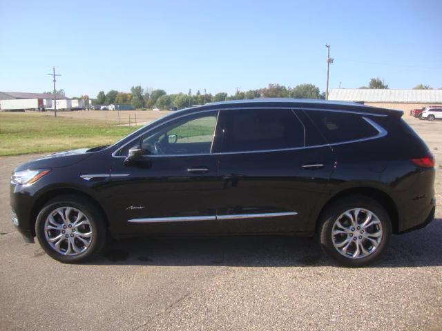 2021 Buick Enclave AWD Avenir 2021 Buick Enclave AWD Avenir